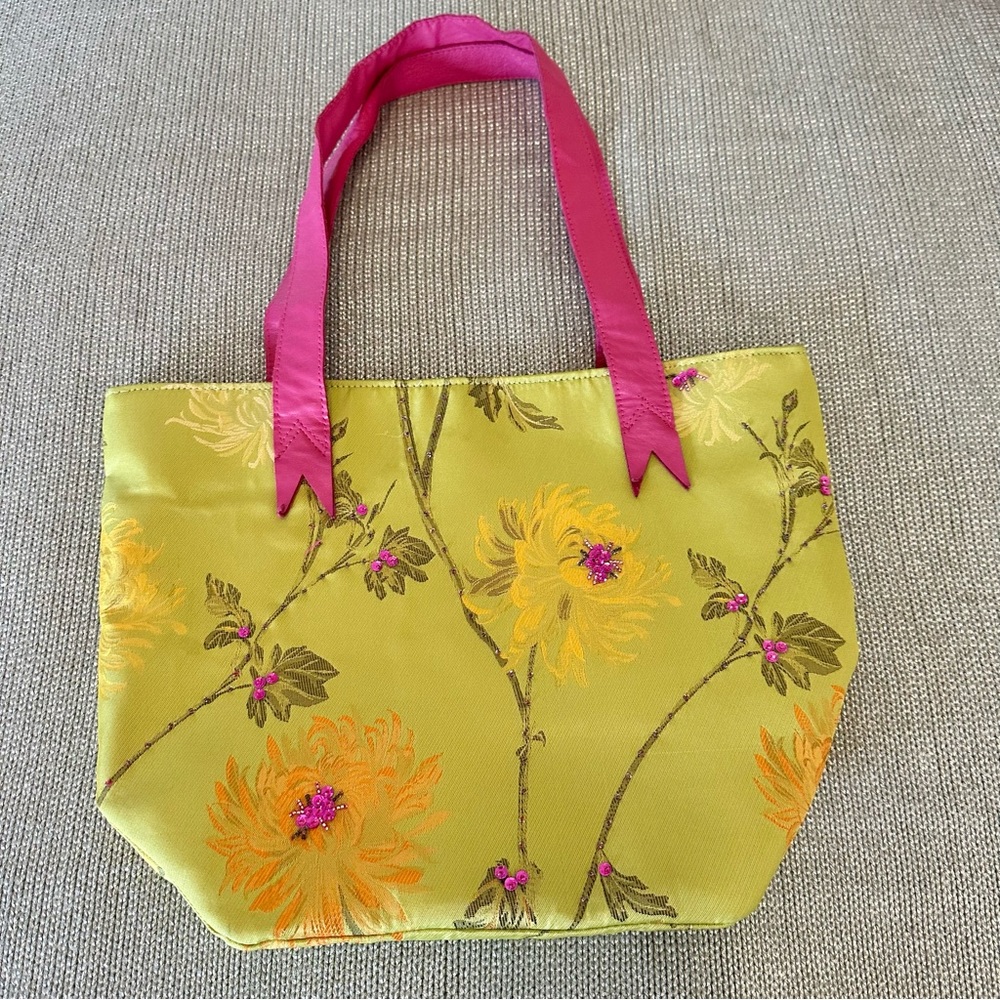 Sofka London Tote Bag